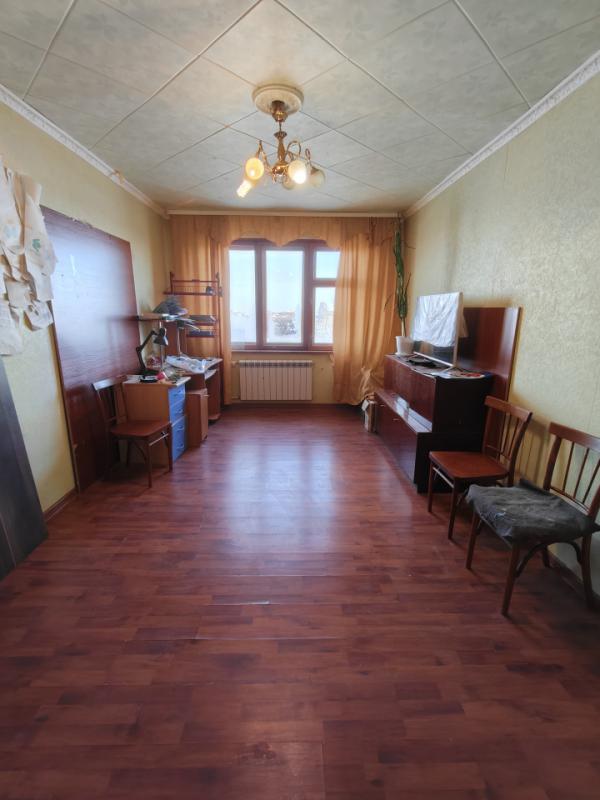 Продается  трехкомнатная квартира площадью 61,5 кв. - Орск