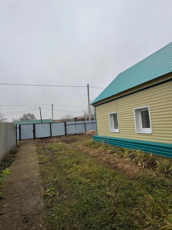 Продается дом 65кВ, 6 соток земли✅🍀Один взрослый собственник, без обременения и долгов.🍀Две комнаты - Беляевка