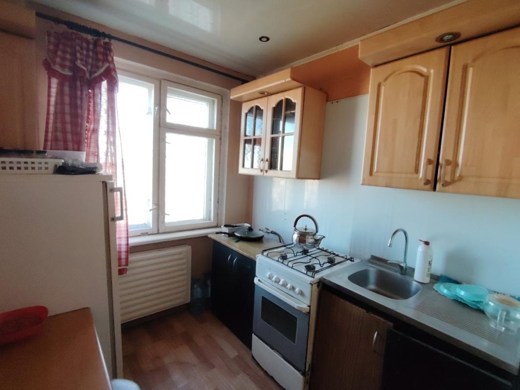 В продаже теплая светлая 2-х комнатная квартира, общей площадью 44 кв. - Орск