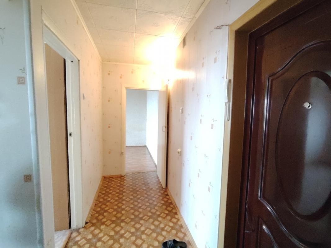 В продаже 4-х комнатная квартира, расположенная на 5 этаже пятиэтажного дома по адресу ул. - Орск