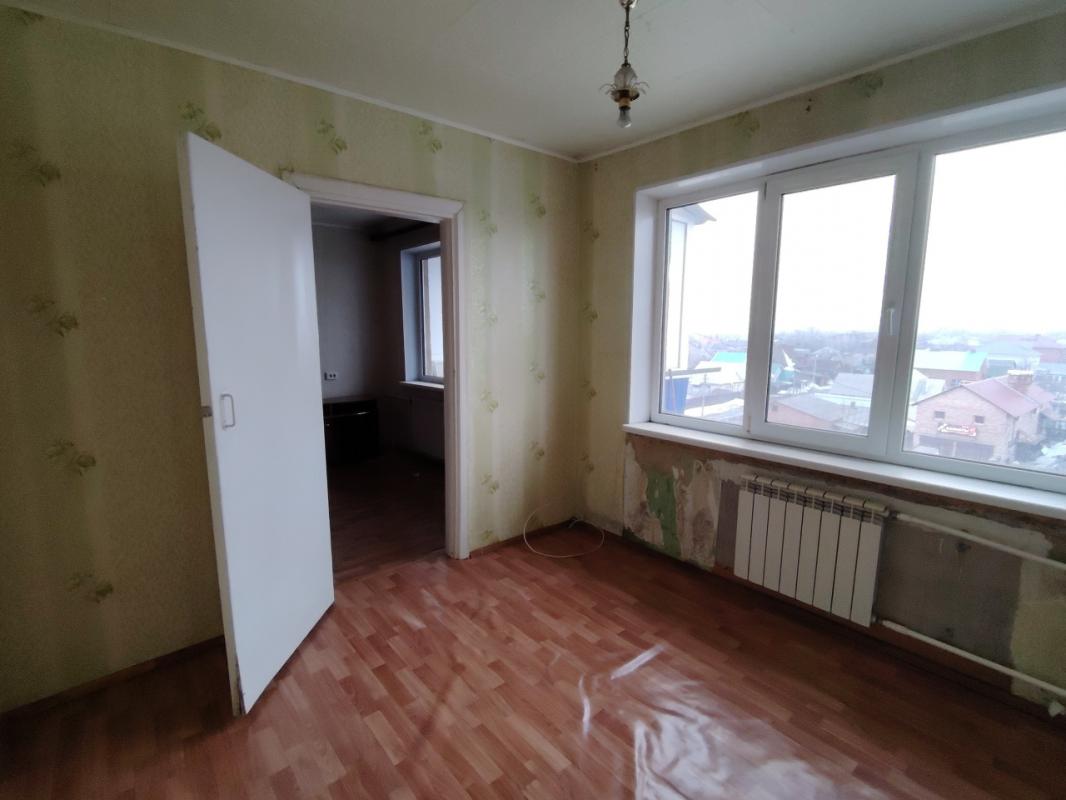 В продаже 4-х комнатная квартира, расположенная на 5 этаже пятиэтажного дома по адресу ул. - Орск