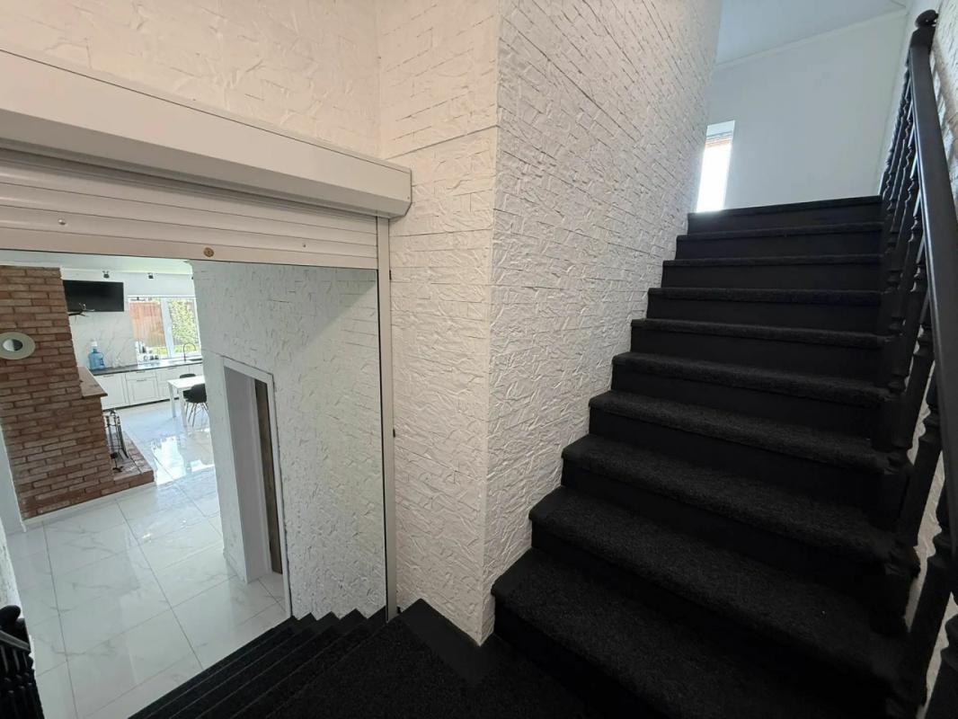 Загородная резиденция 260 м&sup2; + на перспективу арендный бизнес. - Оренбург