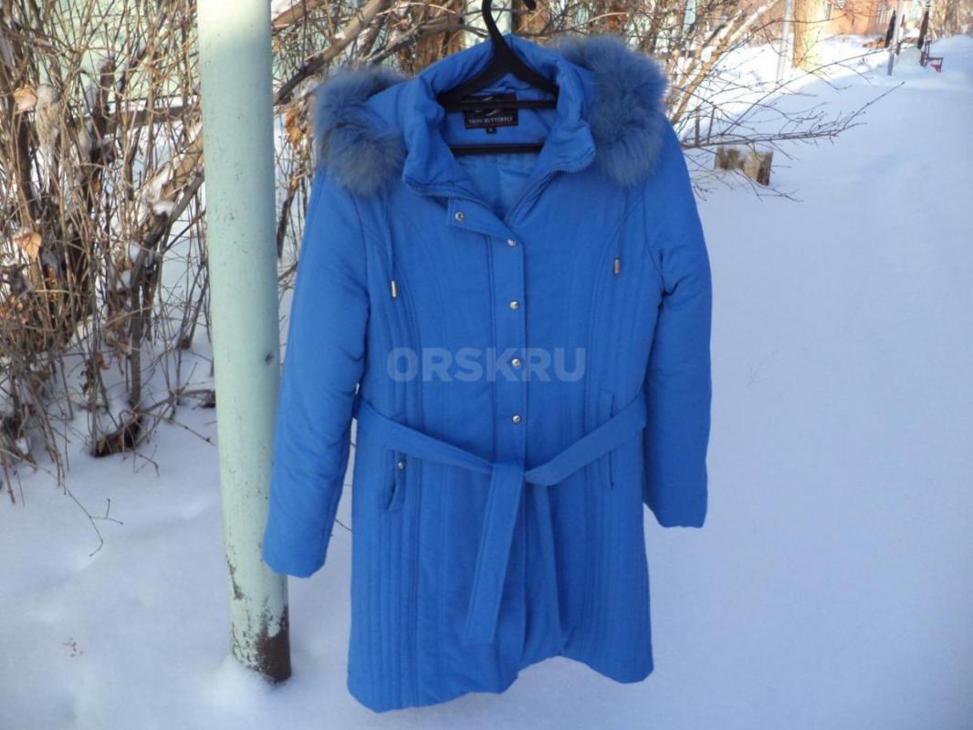Куртка пуховик для девушки 46, 48р. с капюшоном 3000р. - Орск