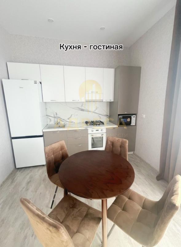 Предлагаем к продаже ТАУНХАУС с ремонтом и мебелью. - Нежинка