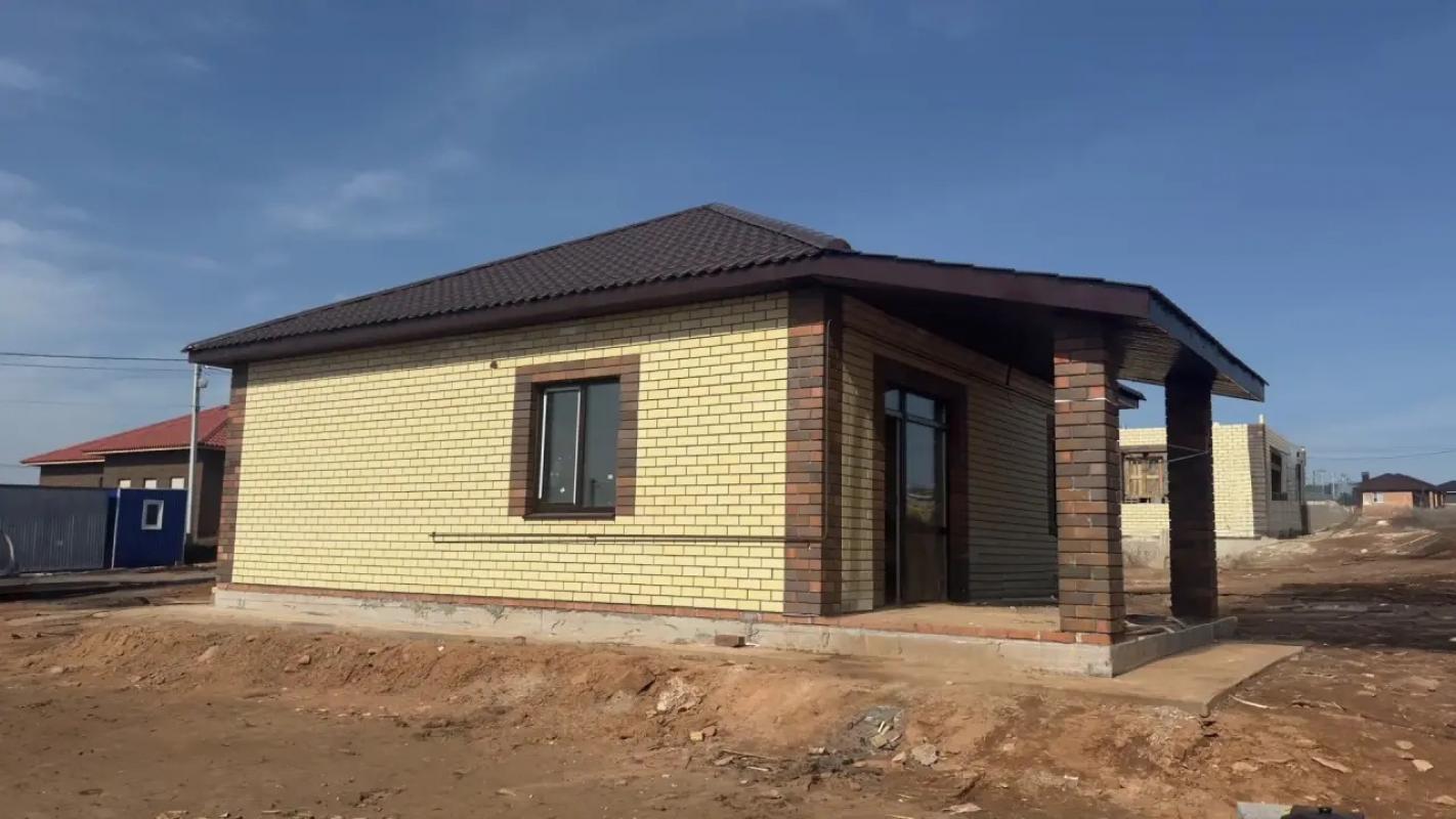 Нoвый киpпичный дом c терpасой (95 м&sup2;) в прoдаже! ПОДХОДИТ ПОД СЕМЕЙНУЮ и СЕЛЬСКУЮ ИПОТЕКИ! - Соловьевка