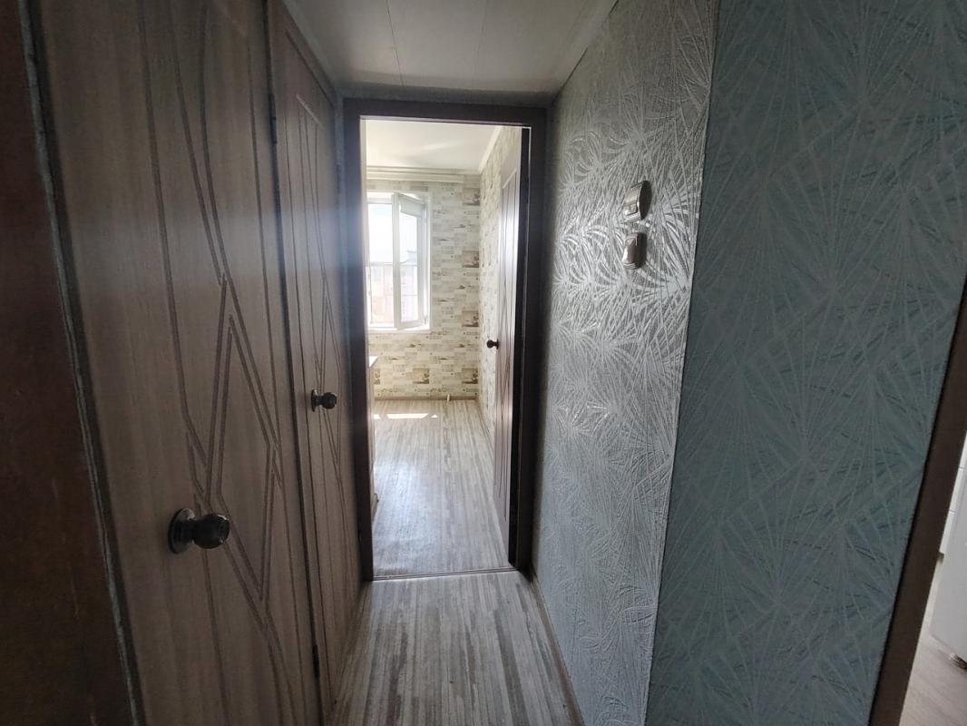 В продаже светлая, теплая, уютная 4-х комнатная квартира, расположенная на 5 этаже 5-ти этажного пан - Орск