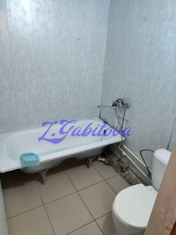 Продается уютная трехкомнатная квартира в Новотроицке по адресу улица Губина, 10. - Новотроицк