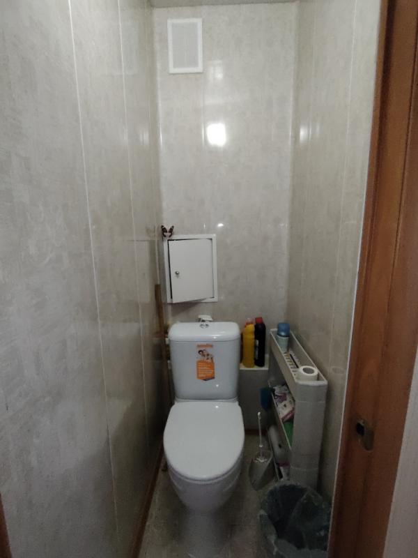 В продаже 3-х комнатная квартира, расположенная на 5 этаже пятиэтажного кирпичного дома общей площад - Орск