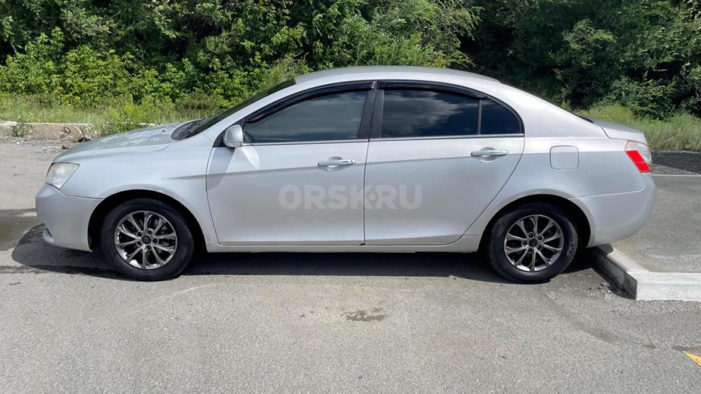 Прoдаётся Geely Emgrand EC7, 2013 года

АВТО на отличном ходу (подвеска после капитального ремонта - Орск