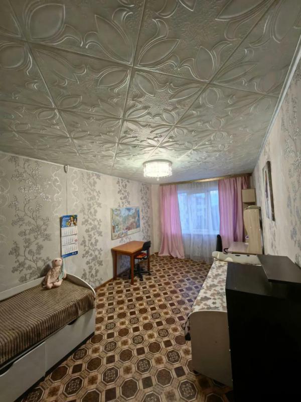 Продаётся уютная трёхкомнатная квартира площадью 61.6 квадратных метров, расположенная  на четвёртом - Орск