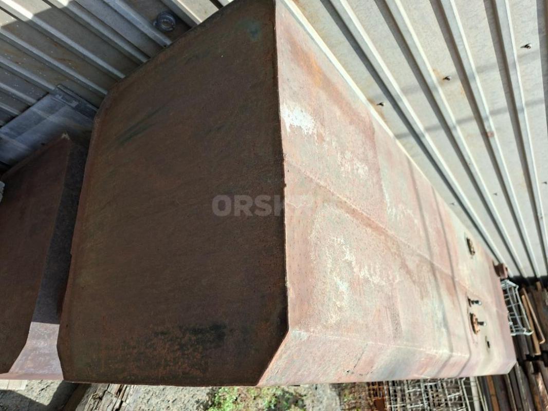 Продам дополнительные баки на камаз, на 800 и 600литров всё под заводское имело разрешение оба за 11 - Орск