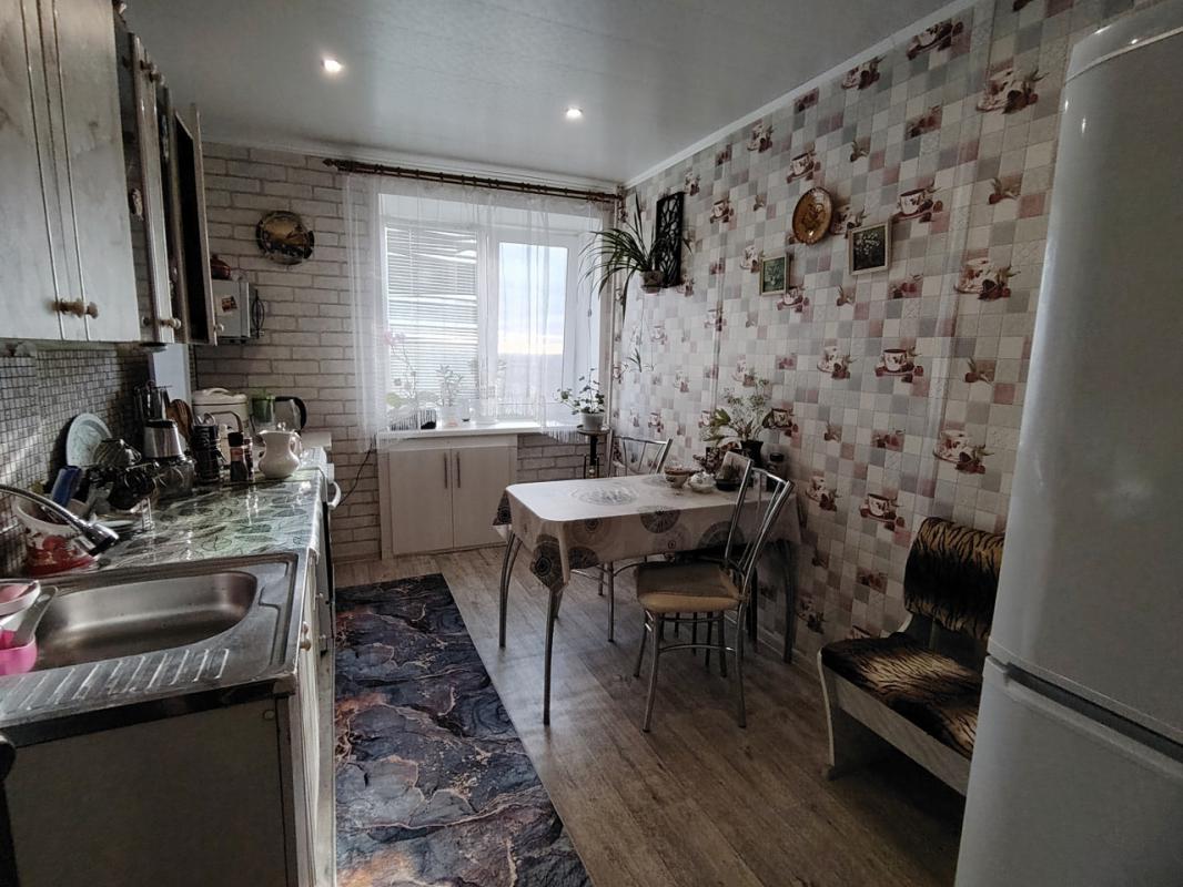 В продаже просторная 4-х комнатная квартира общей площадью 73,4 кв. - Орск