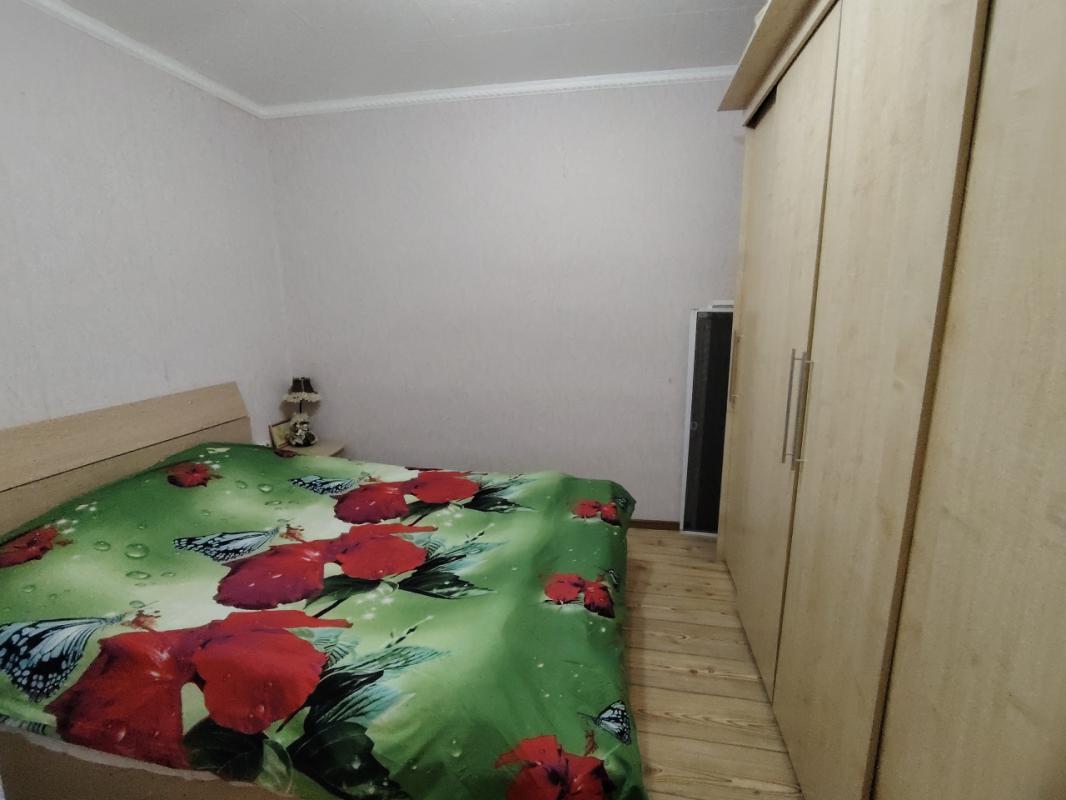 В продаже 3-х комнатная квартира, расположенная на 5 этаже пятиэтажного кирпичного дома общей площад - Орск