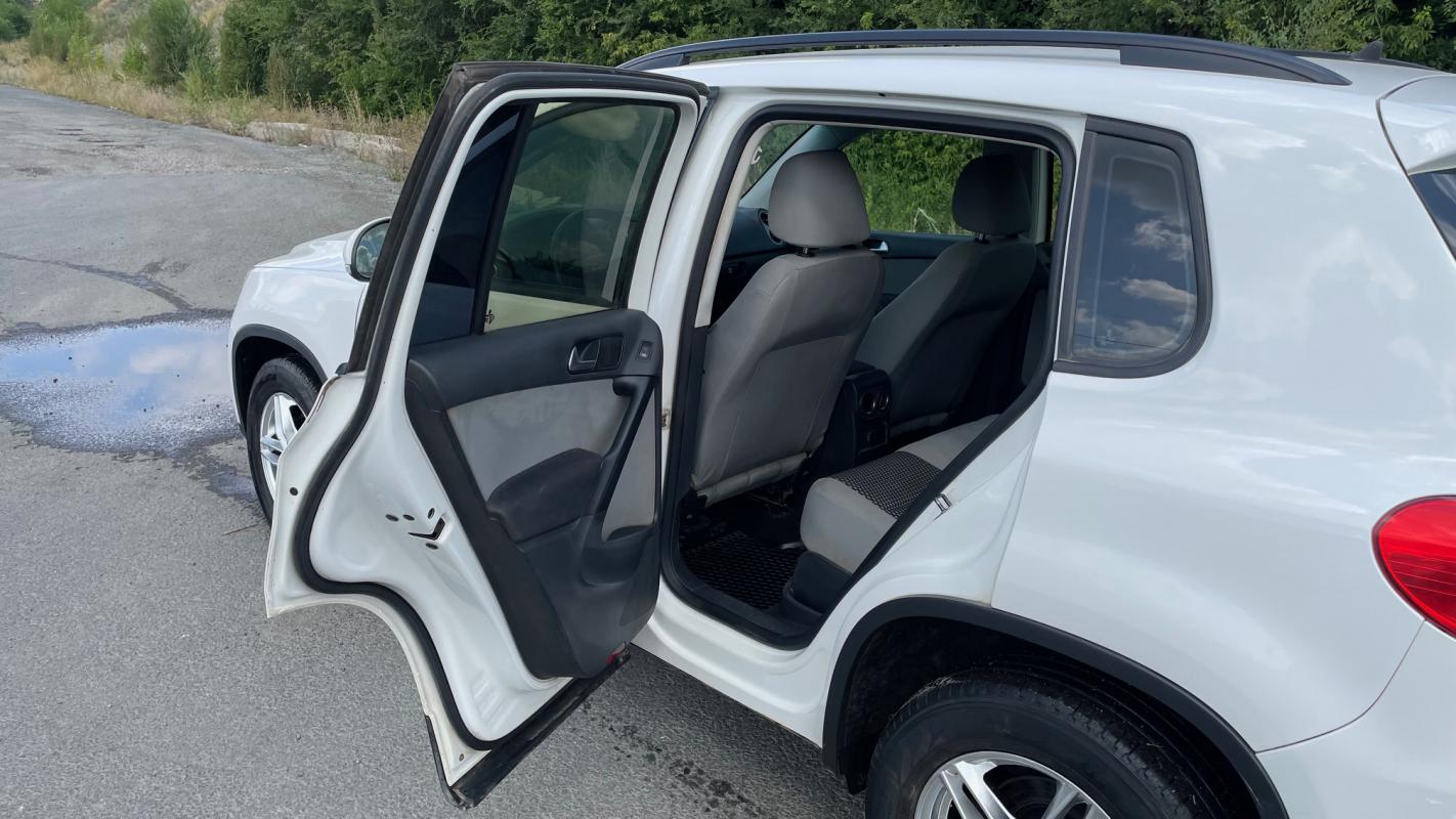 Продается Volkswagen Tiguan, 2010 года, 

Полный привод

Оригинальный ПТС

Родной подтверждённый про - Новотроицк