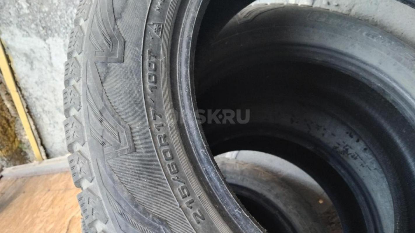 Продам зимнюю резину  215.60. - Орск