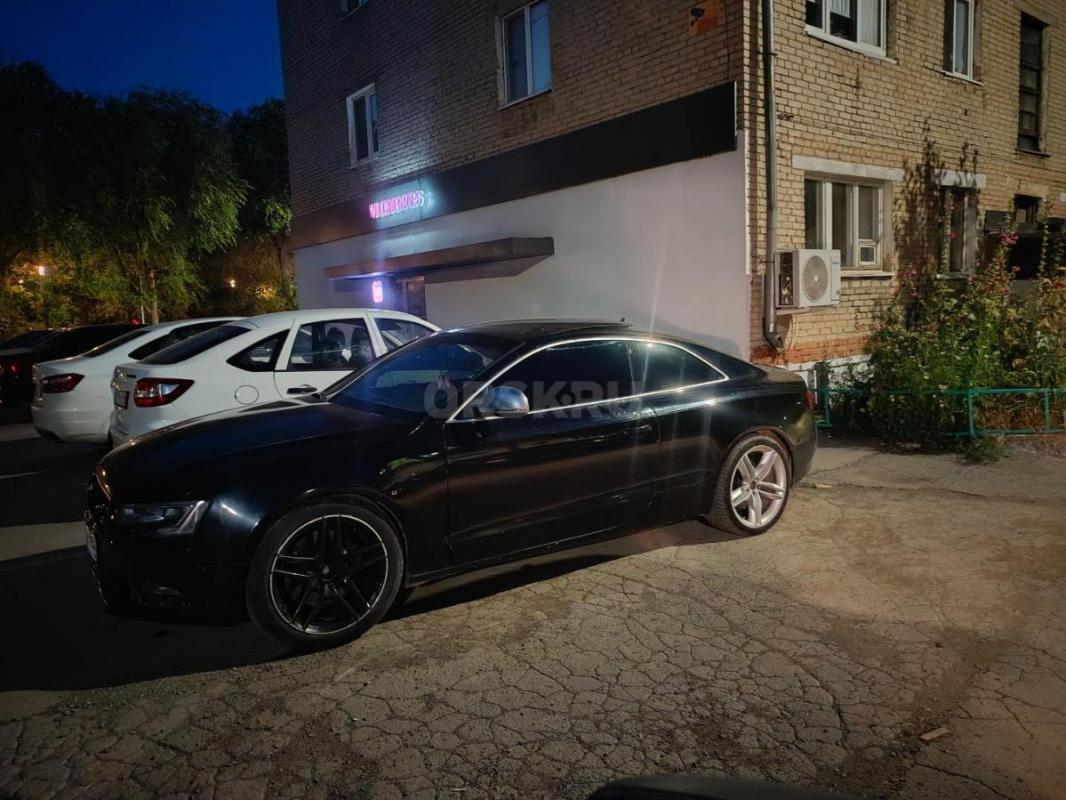 Продам Ауди s5, v8 , одета в рест, едет хорошо , руки есть куда приложить и по кузову и по технике , - Гай