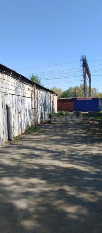 Гapаж и земля в собственности. - Орск