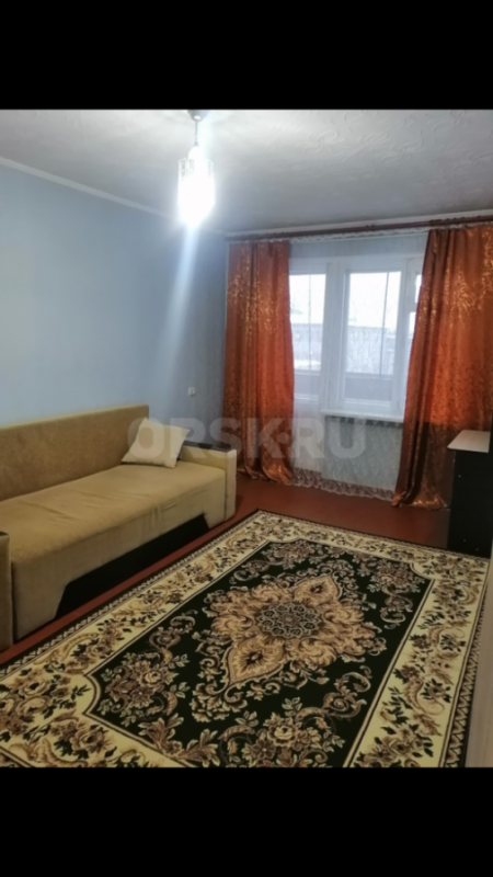 Продам 1 комнатную квартиру на проспекте Ленина в центре города. - Орск