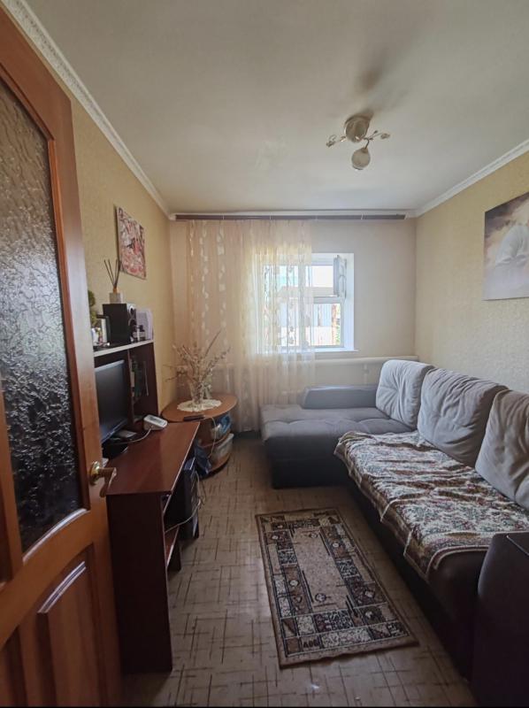 Продам уютный жилой дом площадью 92 кв. - Новотроицк