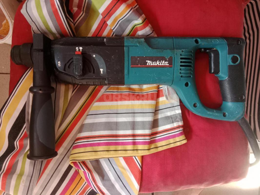 Перфоратор Makita hr2455 Япония 800вт 3 режима работы реверс 8000р,Болгарка Makita hn9565 Оригинал 1 - Орск