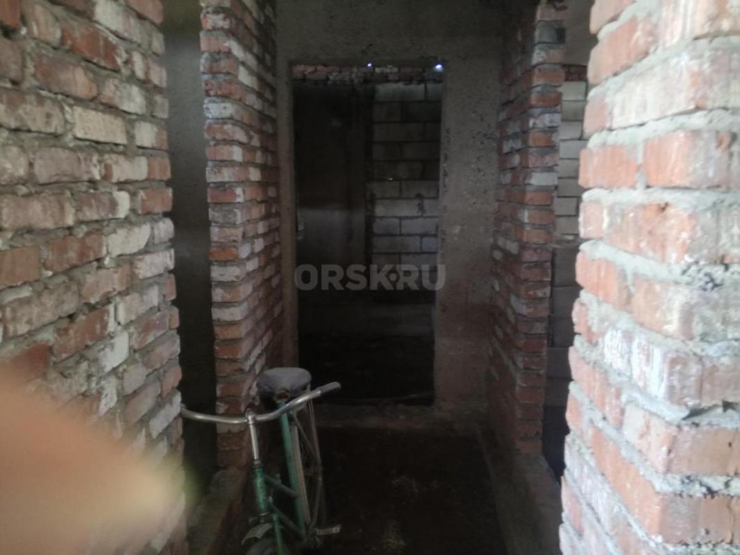 Продам дом недострой посёлок Майский 100 кв . - Орск