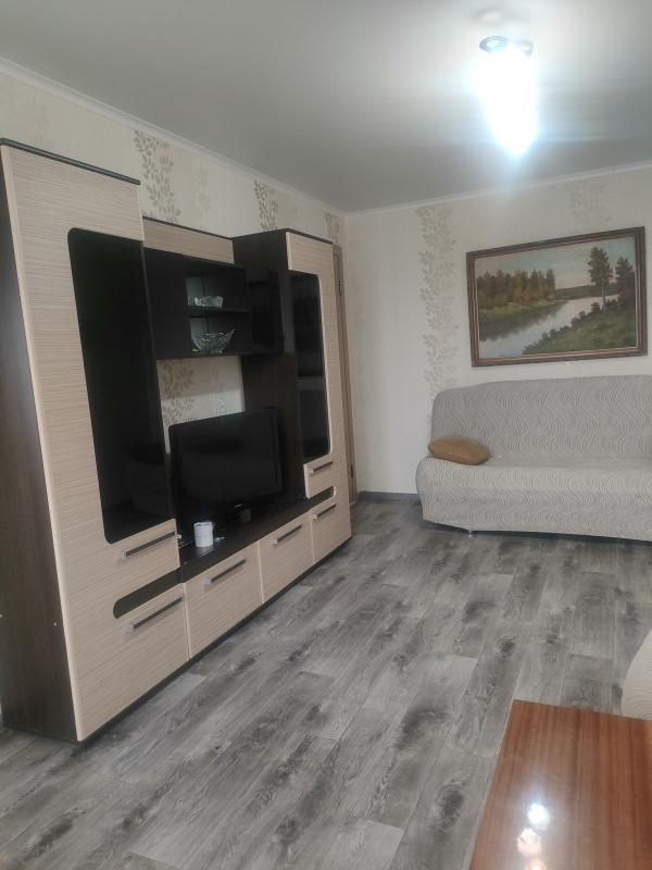 Продаётся уютная квартира на улице Пушкина, 66а в городе Новотроицке. - Новотроицк