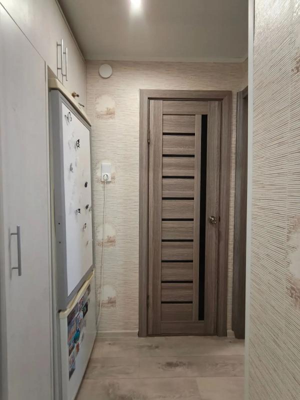 ПРОДАËТСЯ 1 - КОМНАТНАЯ КВАРТИРА, В КИРПИЧНОМ ДОМЕ, НА 6 ЭТАЖЕ, 9 - ТИ ЭТАЖНОГО ДОМА, НА 2 - ОЙ УРАЛ - Новотроицк