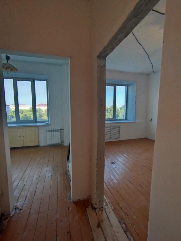 Внимание в продаже большая 1 комнатная квартира старого типа. - Новотроицк