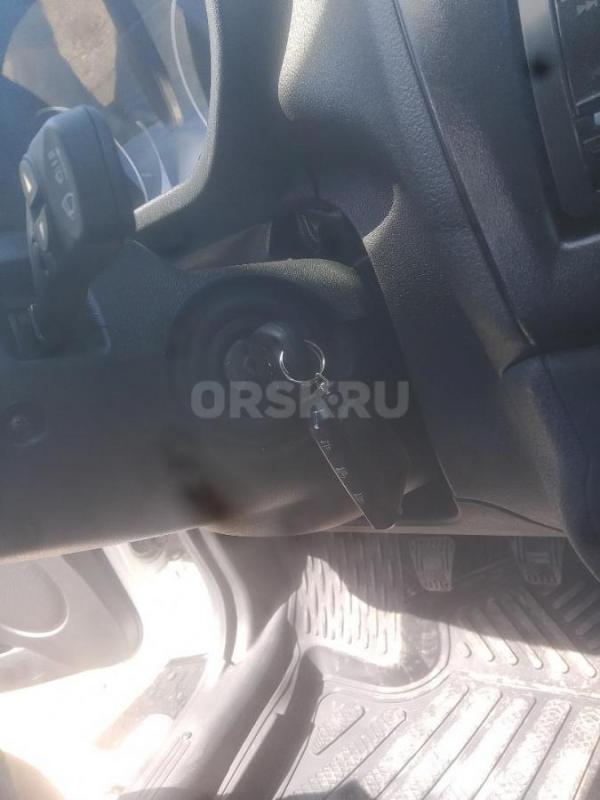 22год 1зозяин,меньше 500км родного пробегу,машина хранилась в гараже,не курили,в салоне запах нового - Орск