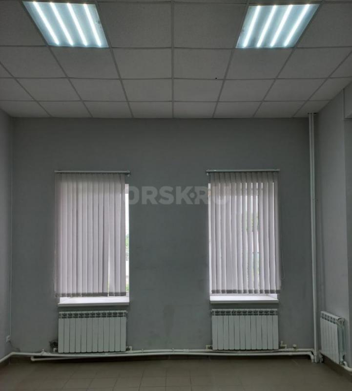 Сдаются площади от 18-45м² , на первом этаже. - Орск