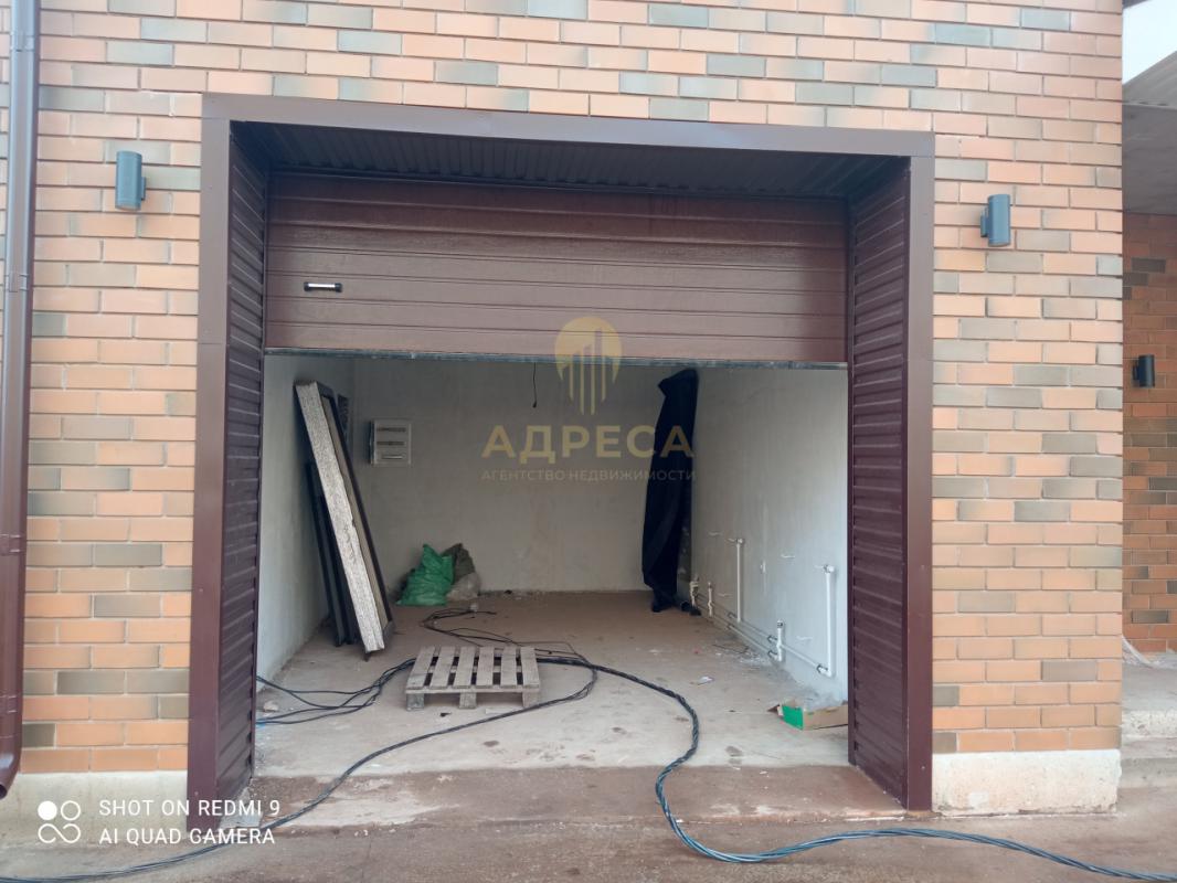 Продается двухэтажный триплекс 163,6 кв. - Оренбург