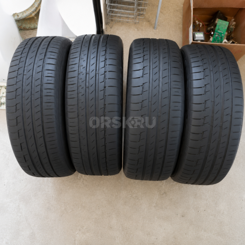 Продам шины  Continental 215/55/R17 в хорошем состоянии. - Орск