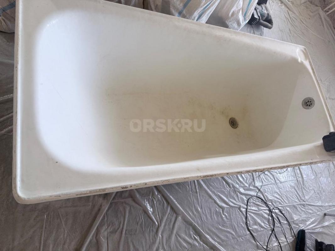 Продам чугунную ванну б/у в хорошем состоянии - Орск