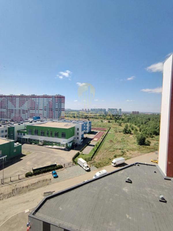 Продаётся прекрасная евродвухкомнатная квартира с самой популярной и удобной планировкой в развитом - Оренбург