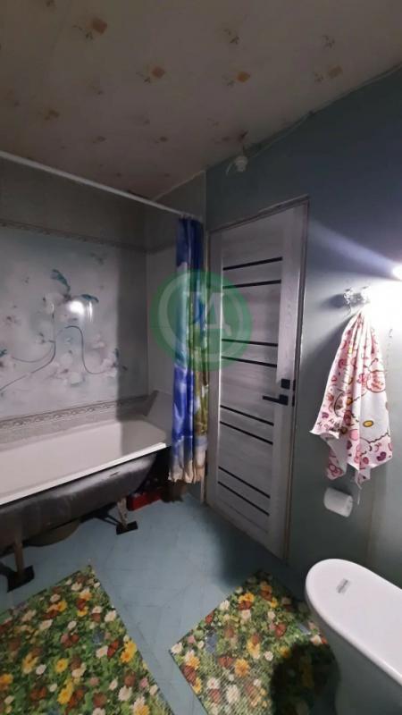 Продам хороший, отдельно стоящий , добротный дом в районе п. - Орск