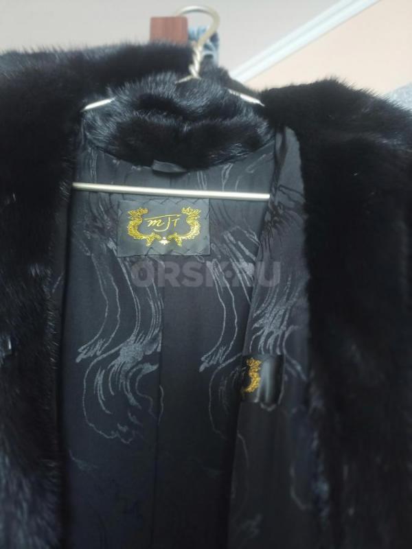Продам чёрную норковую шубу. - Орск