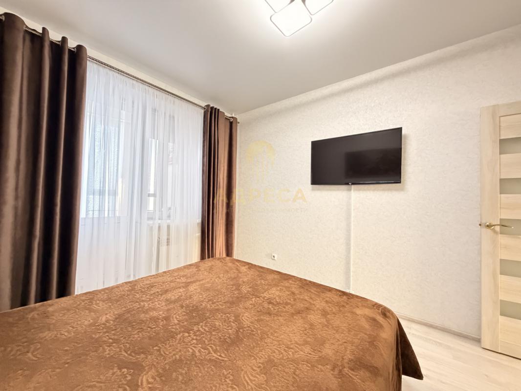 Продается уютная квартира по улице Карпова 3/1, полностью с ремонтом, расположенная на 17-м этаже мо - Оренбург
