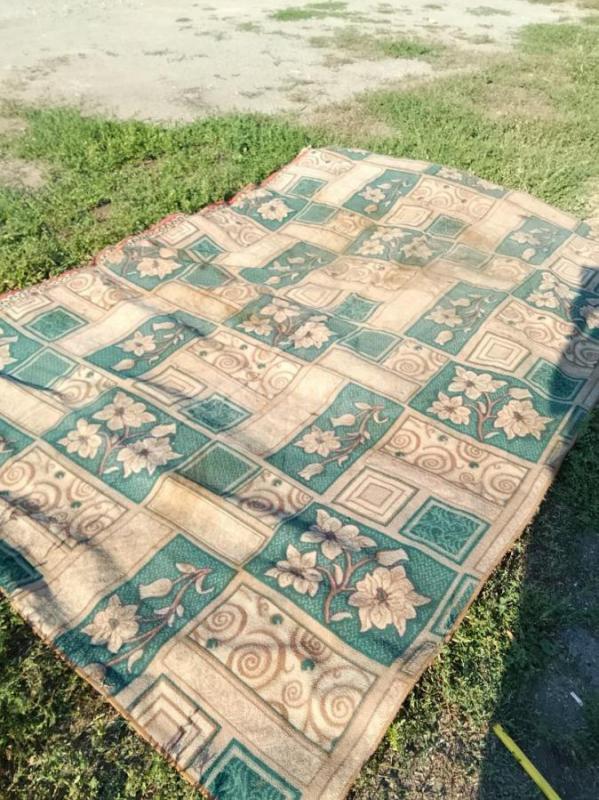 Продам ковры, ковровые дорожки, палас по 300 рублей за штуку. - Орск