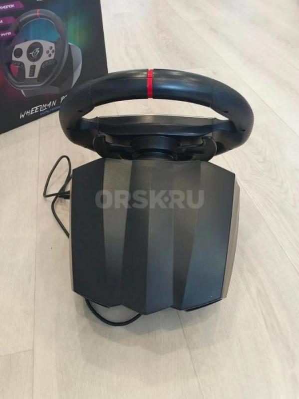 Продам игровой руль,в хорошем состоянии, всё в комплекте, 900 градусов - Орск