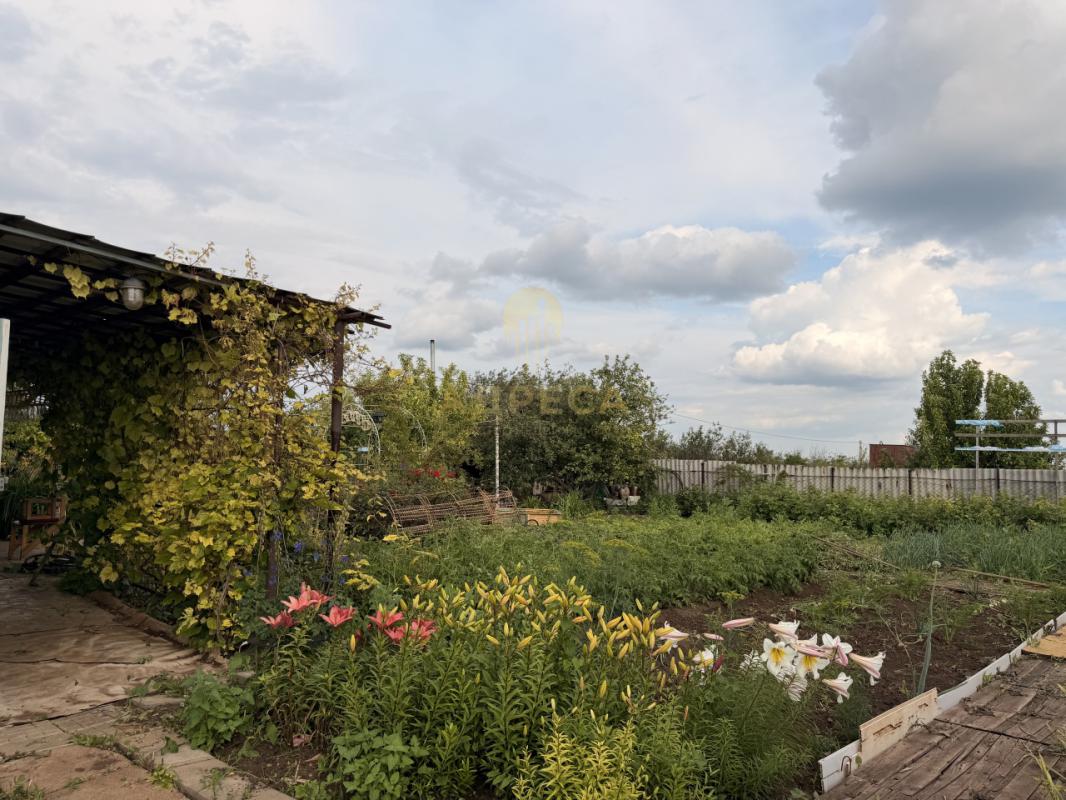 Продается дача в СНТ " КАСКАД", уч., №221, рядом с п. - Каскад