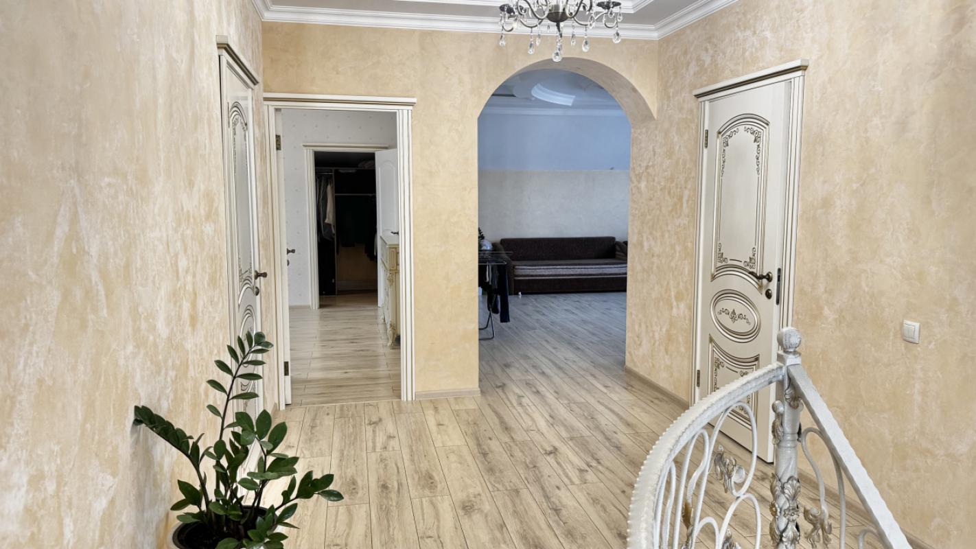 🏡‼️Вашему вниманию предлагается уникальный вариант &mdash; роскошный двухэтажный загородный дом - Ленина