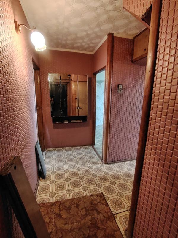 Продаётся уютная квартира 2-х комнатная квартира в 7 микр. - Орск