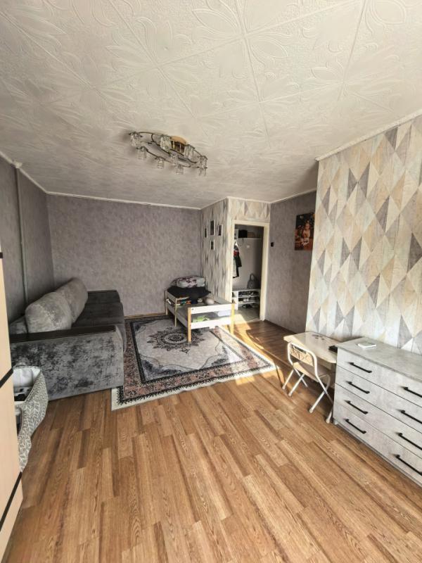 Продам отличную однокомнатную квартиру по пр. - Орск