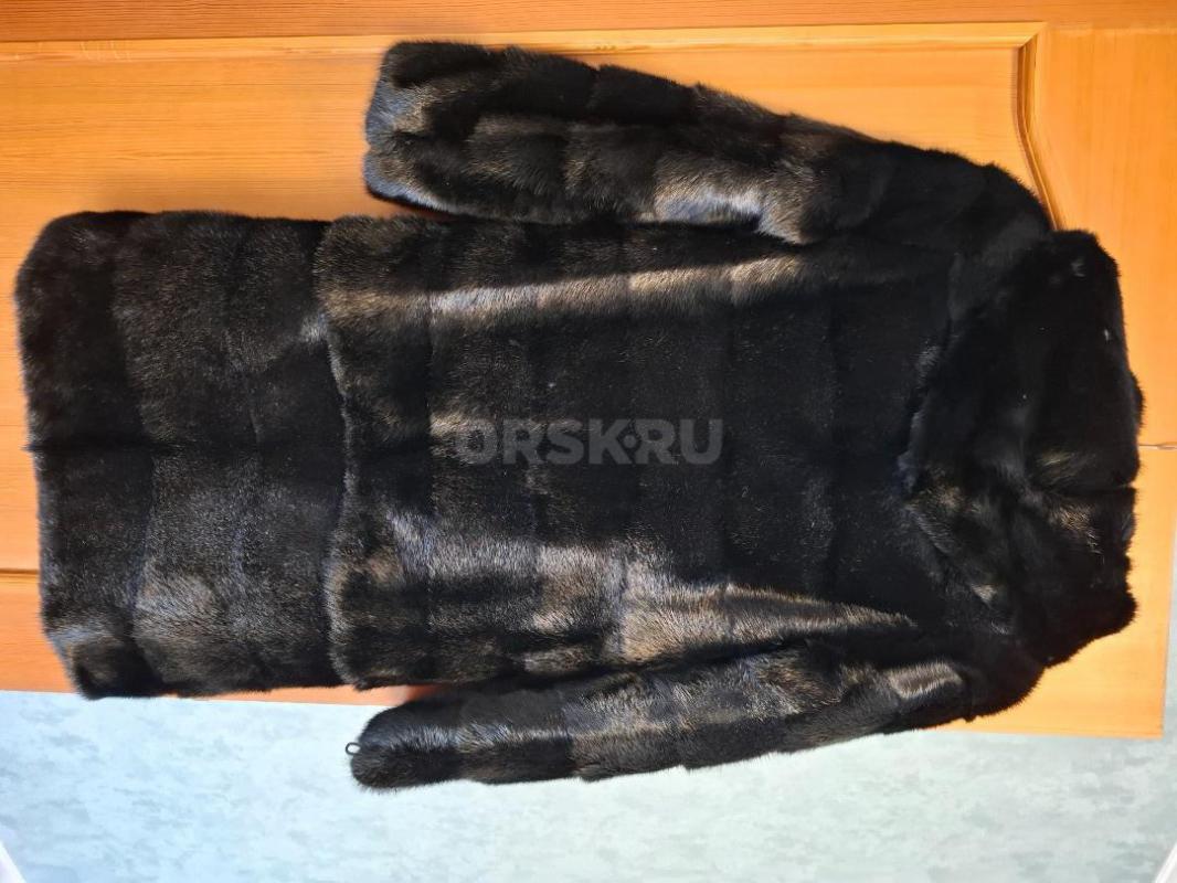 Срочно продам норковую шубу в идеальном состоянии, размер 46, длина 100см., низ трансформируется под - Орск