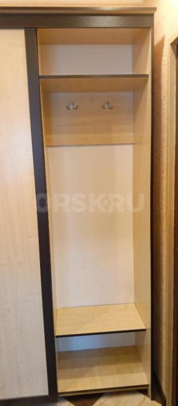 Продам шкаф-купе в хорошем состоянии размеры высота 220см, ширина 220см, глубина 43см. - Орск