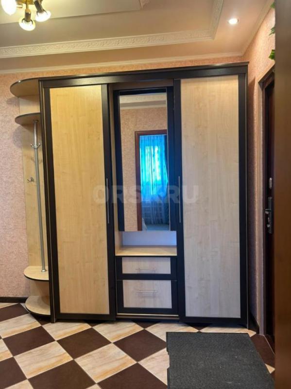 Продам шкаф-купе в хорошем состоянии размеры высота 220см, ширина 220см, глубина 43см. - Орск
