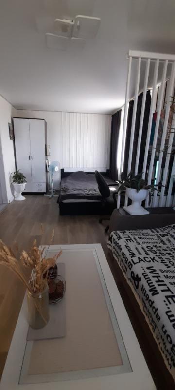 Пpoдaётся oднокомнатная квартира по адресу: 60 Лeт Oктября. - Оренбург