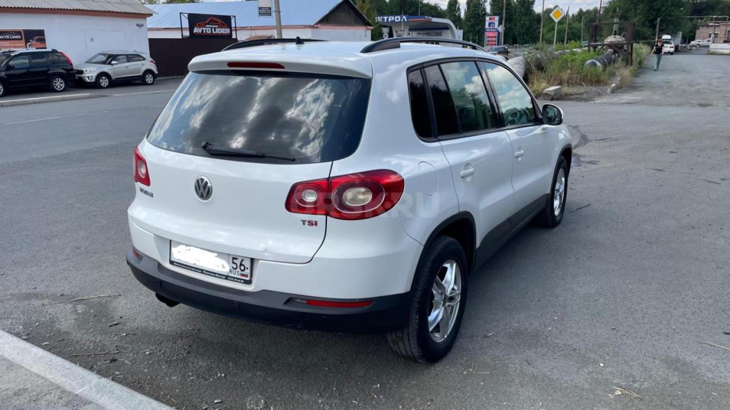 Продается Volkswagen Tiguan, 2010 года,

Полный привод

Оригинальный ПТС

Родной подтверждённы - Новотроицк