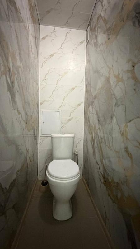 Продается двухкомнатная квартира, общей площадью 43,5 кв. - Орск