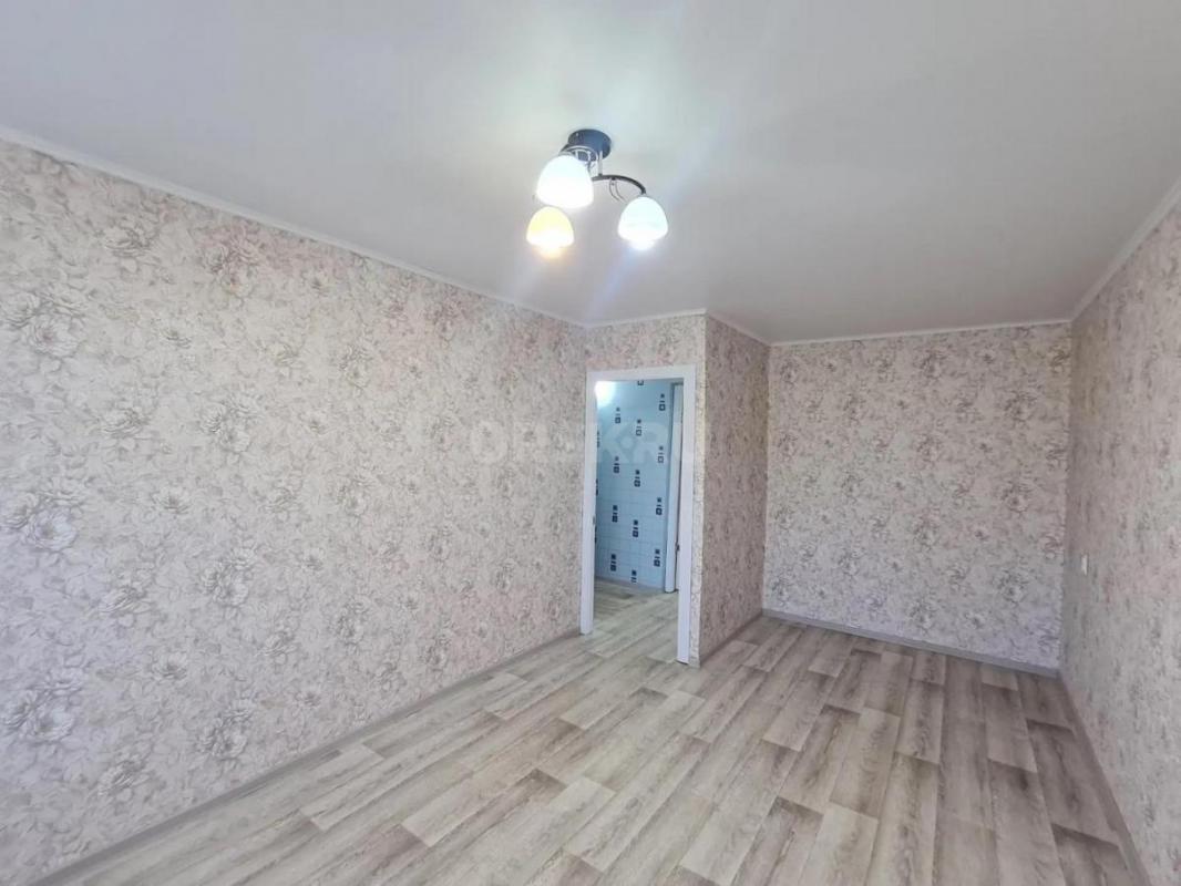 Продается 2-х комнатная квартира по адресу ул. - Орск